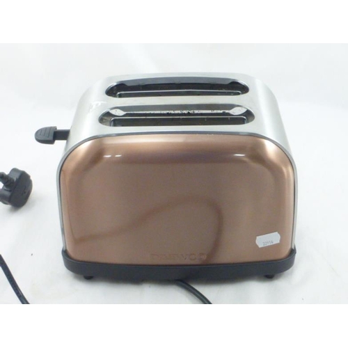 29 - Daewoo two Slice Copper effect Toaster (Working)