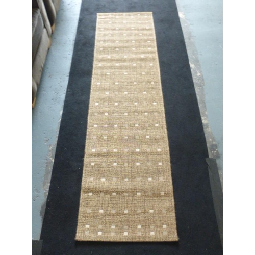 81 - Natura 984 Beige Rug (60cm x 230cm)