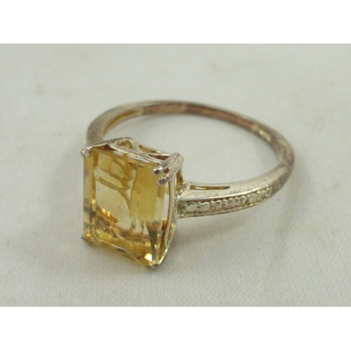 183 - Silver 925 and Citrine Ring Size M complete with Presentation Box