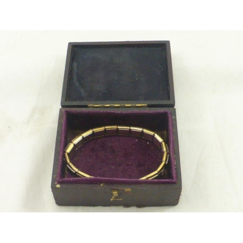 197 - Charming Touches Extendable Bracelet with Presentation Box