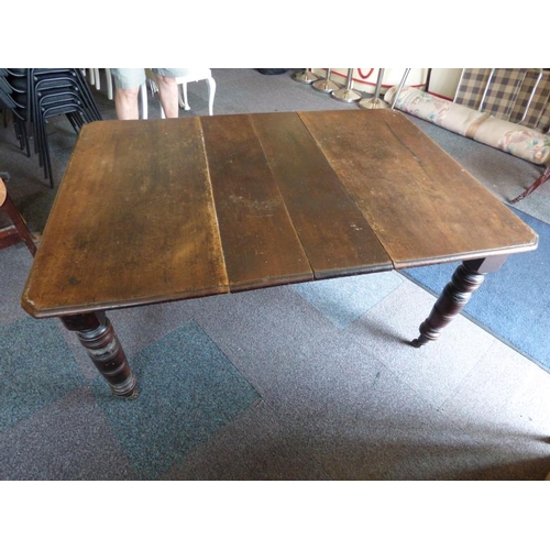 64 - Antique Oak Extending Dining Table with Mechanical Crank Action Mechanism