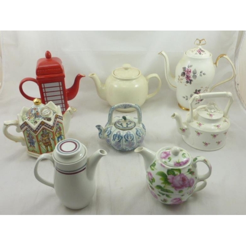 481 - Selection of Eight Ceramic Tea Pots Including Windsor, Price Kensington, Sadler and More