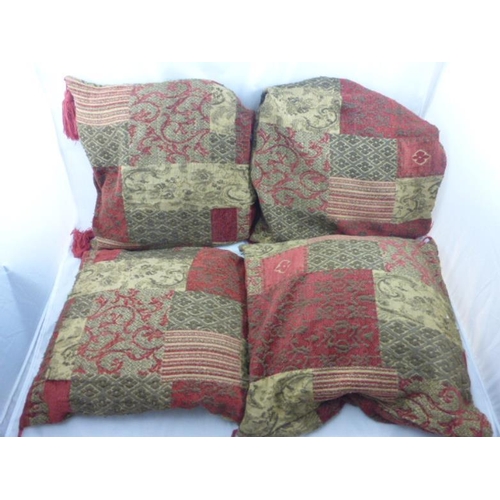 531 - Set of four cushions