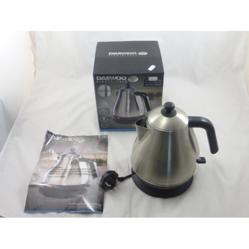 5 - Daewoo 2200w Athena Kettle complete with Box (Working)