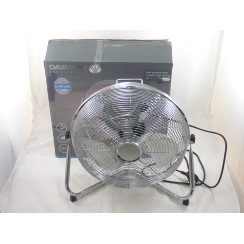 28 - Daewoo 55w 3 Speed 14inch Chrome High Velocity Floor Fan complete with Box (Working)