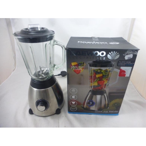 55 - Daewoo Glass Jug Blender in Original Box (Working)