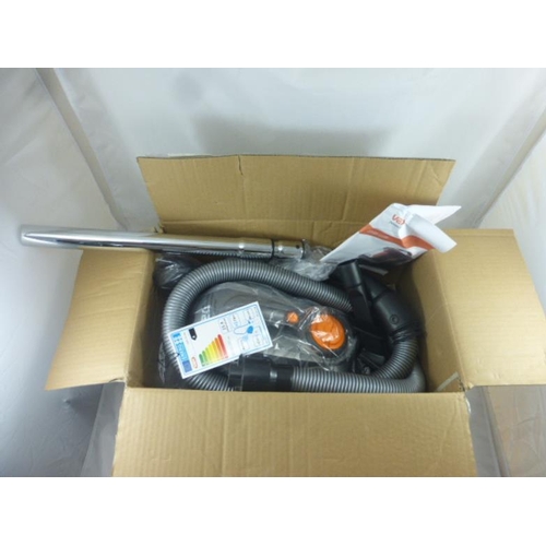 58 - Vax Power 4 Bagless Vacuum Cleaner in Original Box (Working)