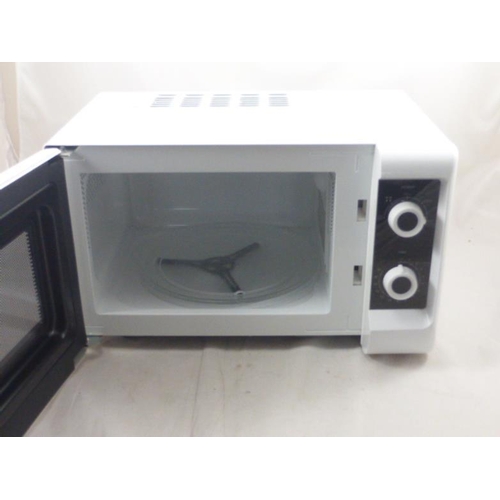 85 - White 1100w Microwave (Working)