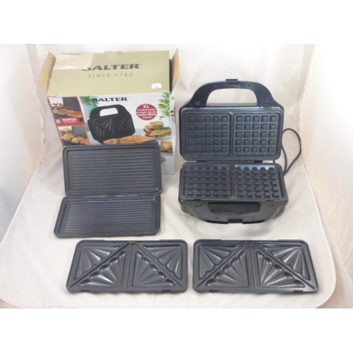 167 - Salter XL 3in1 Snack Maker in Original Box (Working)