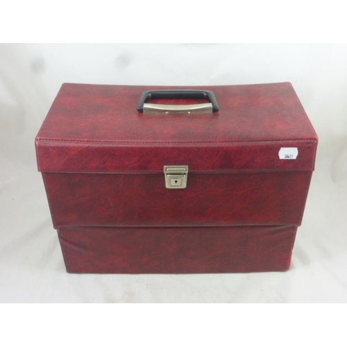 200 - Vintage Leather effect Stationery Box Complete with Files