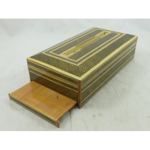 370 - Lacquered and Inlaid Tissue Box (28cm x 16cm)