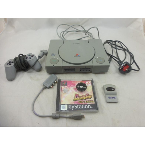 12 - Boxed PS1 comes complete with Games, Controller and Leads