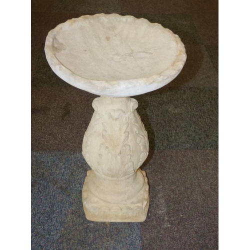 45 - Vineyard Bird Bath Adorned with Vine Leaves (60cm)