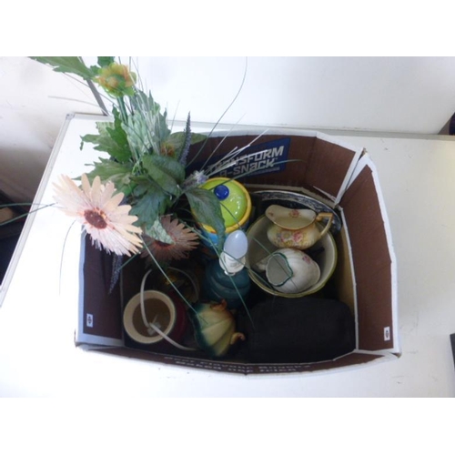 61 - Mixed Lot Including Illuminated Flower Lamp, Ceramics, and Lots More