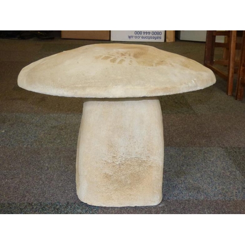 72 - Staddle Stone (44cm)