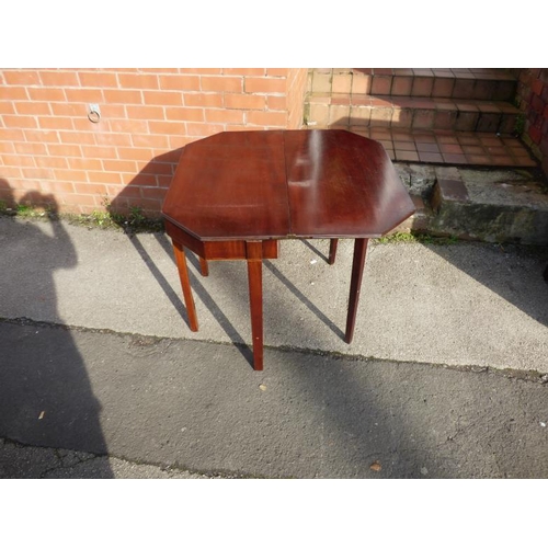 358 - Antique Tapered and Gate Legged Mahogany Dining Table