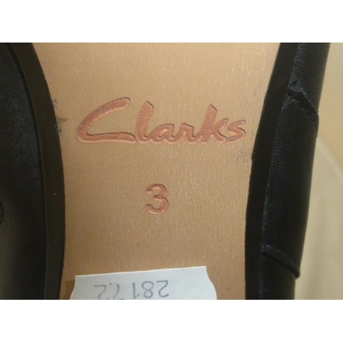 471 - Pair of Ladies Leather Size 3 Boots