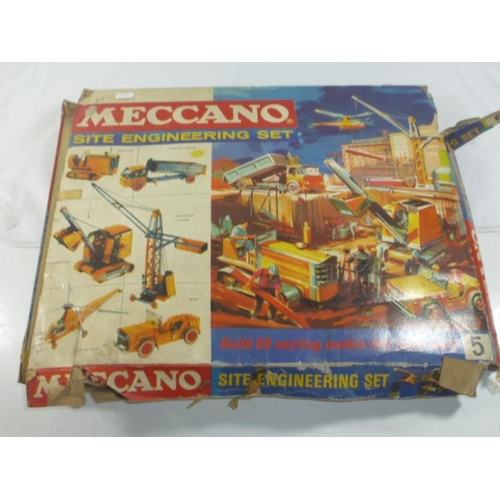 268 - 1960's Meccano boxed Set No 5 with additional booklets and possible pieces