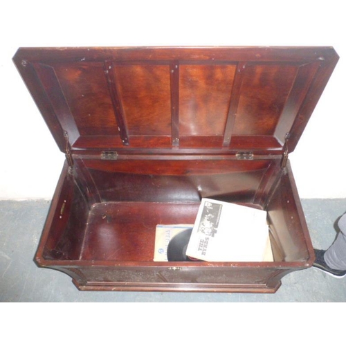 574 - Vintage Wooden Bedding Box