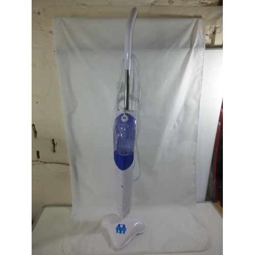 612 - H2o steam mop and accessories