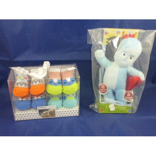 677 - Child's Igglepiggle toy and Four Pairs of Luxury Baby Socks