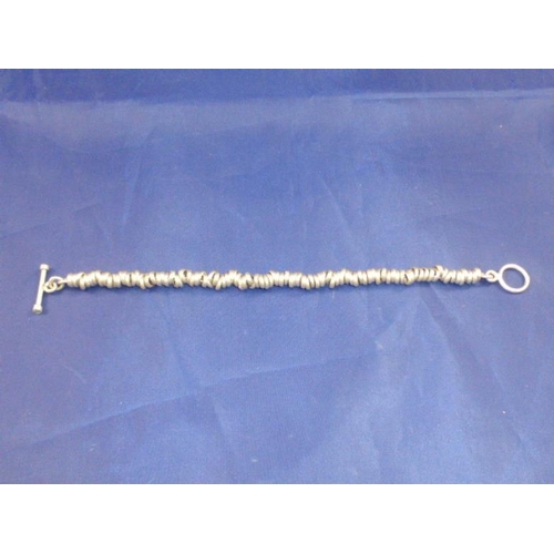 114 - Hallmarked Silver 925 T Bar Bracelet