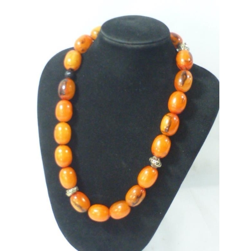 116 - Vintage Amber Bakelite Olive Beaded Necklace (Tested with Simichrome) total Length 51cm