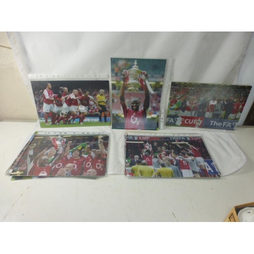 106 - Collection of Press release photo's of Arsenal FA CUP winners 2004