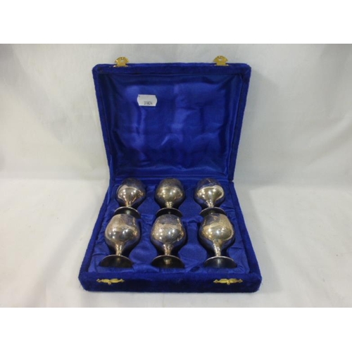 178 - Set of Six Vintage Silver Plated Egg Cups in Presentation Case