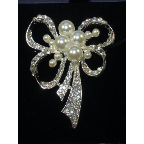 59 - Jon Richard Designer Marcasite and Pearl Brooch in Presentation Case