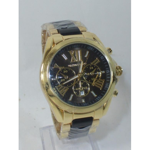 7 - New Michael Kors MK-3119 Style Watch in Gold and Black with Roman Numeral Numbered Face (Working)