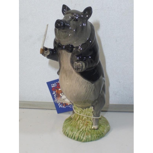 86 - John Beswick Pig Figure - John Conductor in box