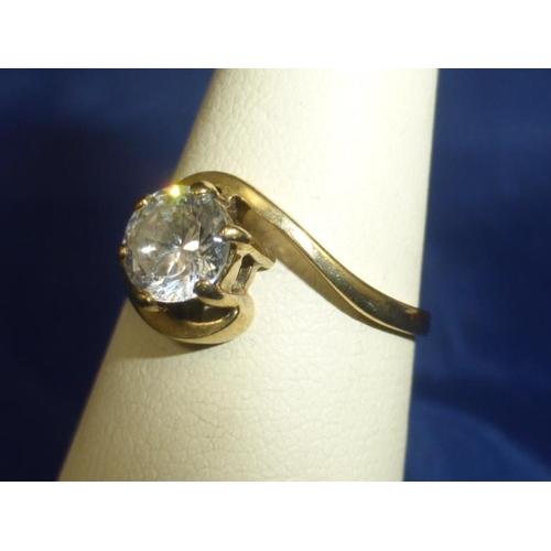 88 - 9CT Gold Solitaire Ring