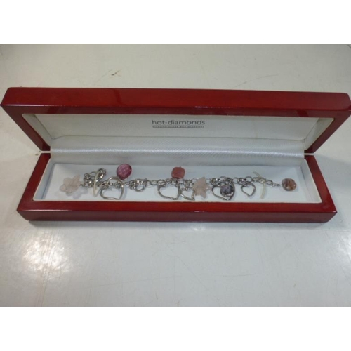 90 - Silver 925 Bracelet with Lovehearts and gem stones in presentation box