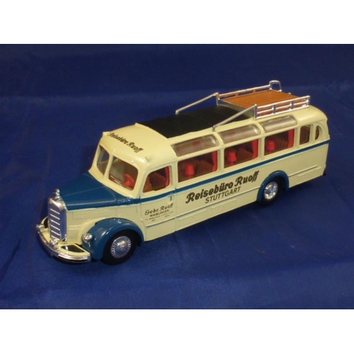 31 - Boxed Matchbox Dinky Special Edition 1950 Mercedes Benz Diesel Omnibus