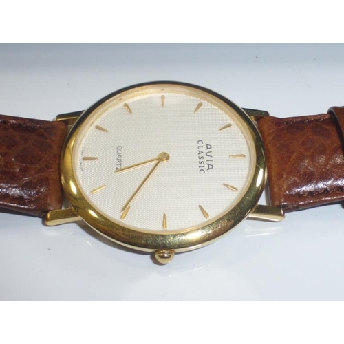 17 - Avia Classic Gent's Watch complete with Leather Strap