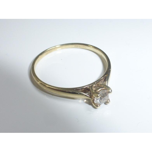 71 - 9ct Gold Diamond Solitaire ring 0.20 Carat Size O in presentation box