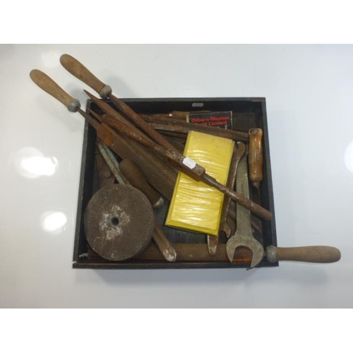 288 - A Tray of Vintage Engineers Tools including various files of every shape and size,