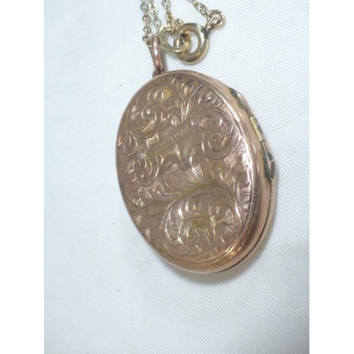 190a - Antique 9ct Gold Locket & Chain