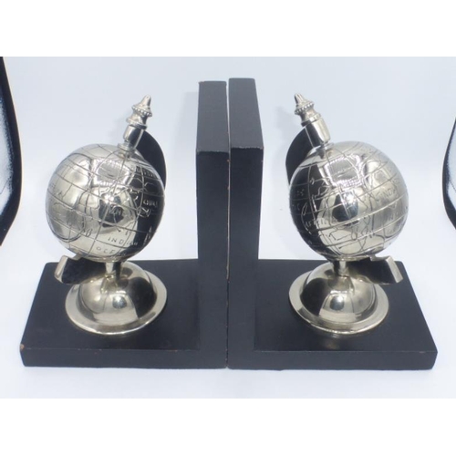 54 - Pair of Globe Themed Bookends