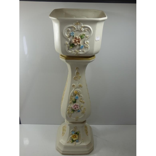 120 - Italian Jardiniere and planter (planter A/F)