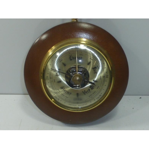 127 - Huger Circular Barometer (5