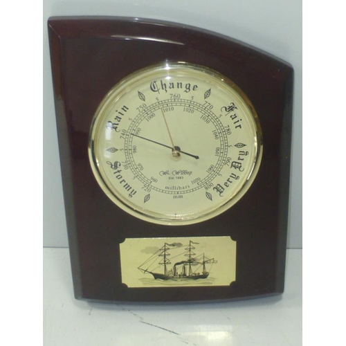 135 - W m Widdop Barometer with Nautical Theme (10