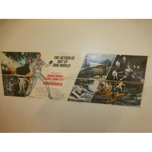 217 - JAMES BOND 007 TRANSIT POSTER Moonraker, Roger Moore Movie Poster (60