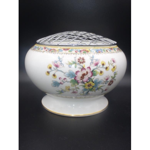 194 - Coalport Ming Rose Small Flower Display