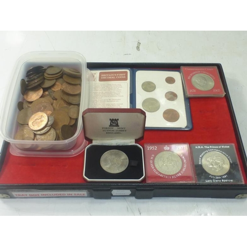 246 - Tray of mixed coinage to include Britains first decimal coins