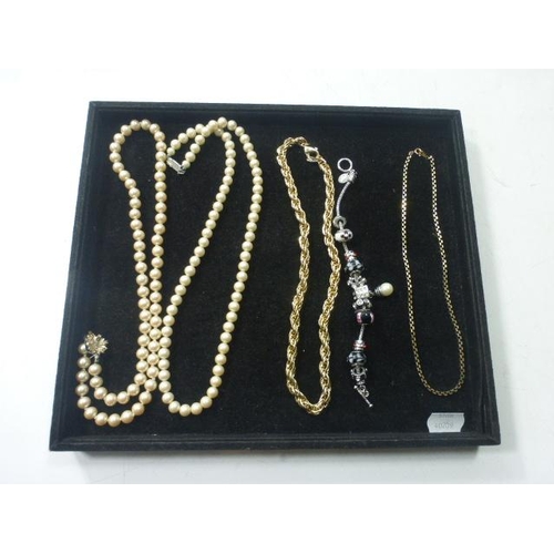 342 - Selection of 4 Necklaces and 1 Bracelet