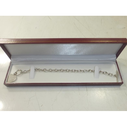 358 - Hallmarked Birmingham Silver Heart Bracelet in Presentation Box