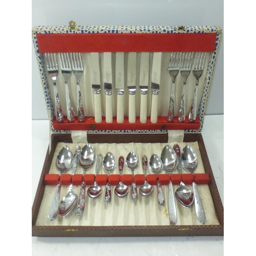 42 - Retro Cutlery Set in Case