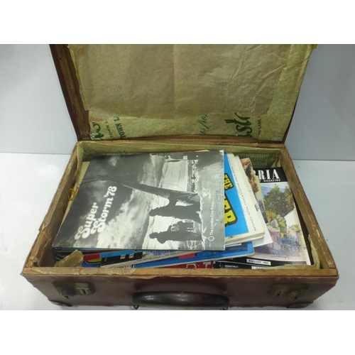 44 - Small Vintage Case to contain ephemera and more